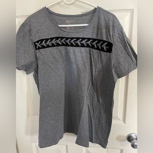 Arizona Jean Co JCPenney Juniors Women’s Grey Black Stitched Top EUC Size XXL XL